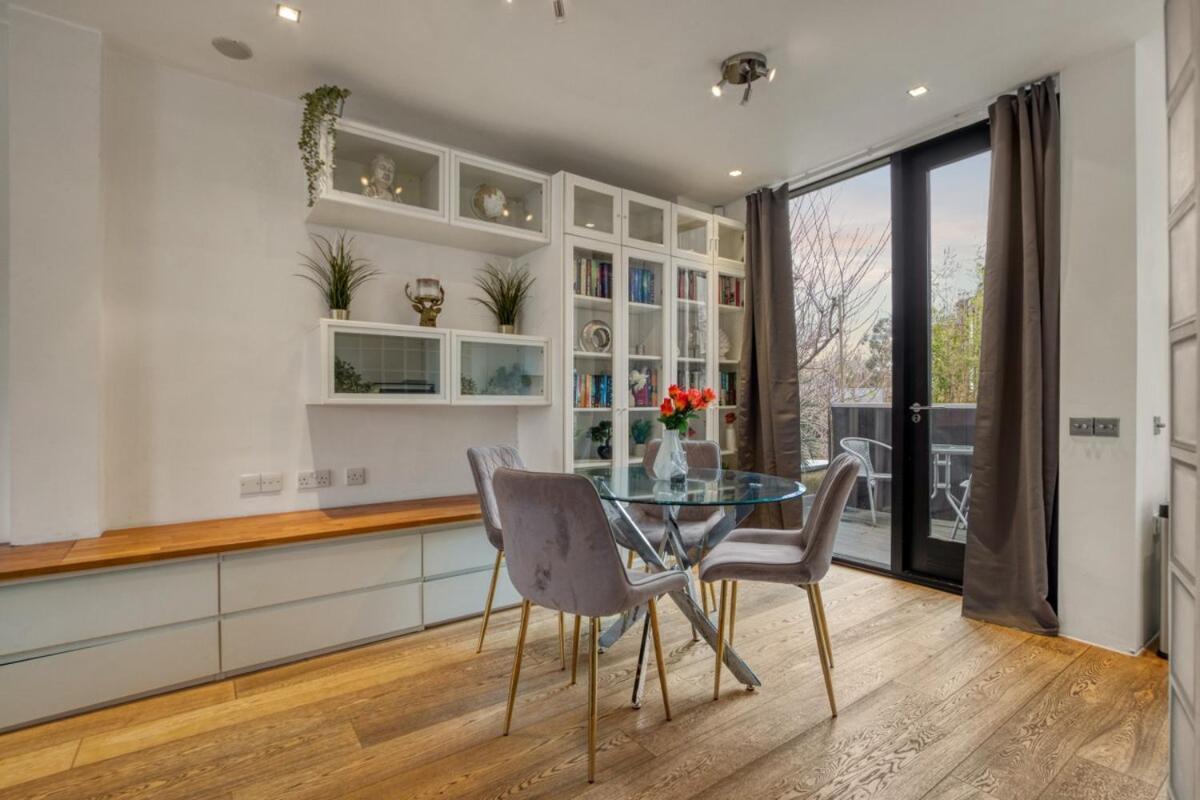 Apartment Kings Cross Award Winning 2 Bedroom House London